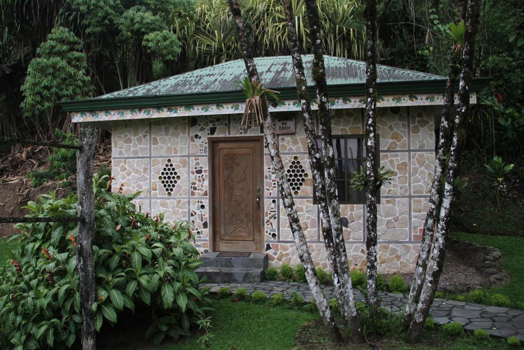 Gingerbread Restaurant & Hotel Nuevo Arenal Chambre photo