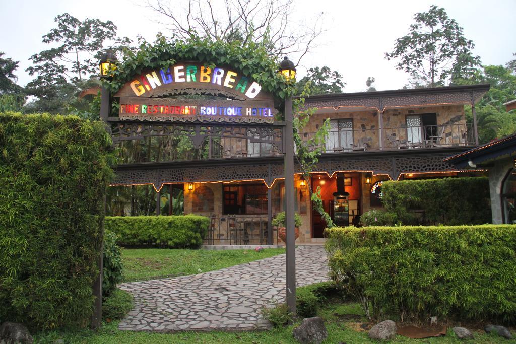 Gingerbread Restaurant & Hotel Nuevo Arenal Extérieur photo